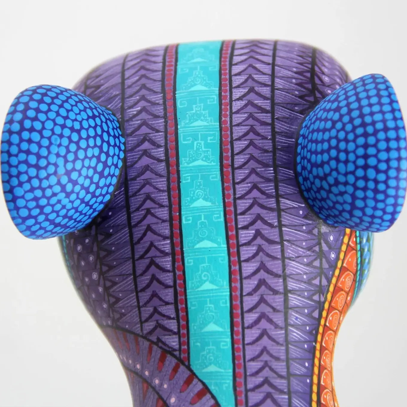 handpainited meerkat sculpture, mexican meerkat alebrije