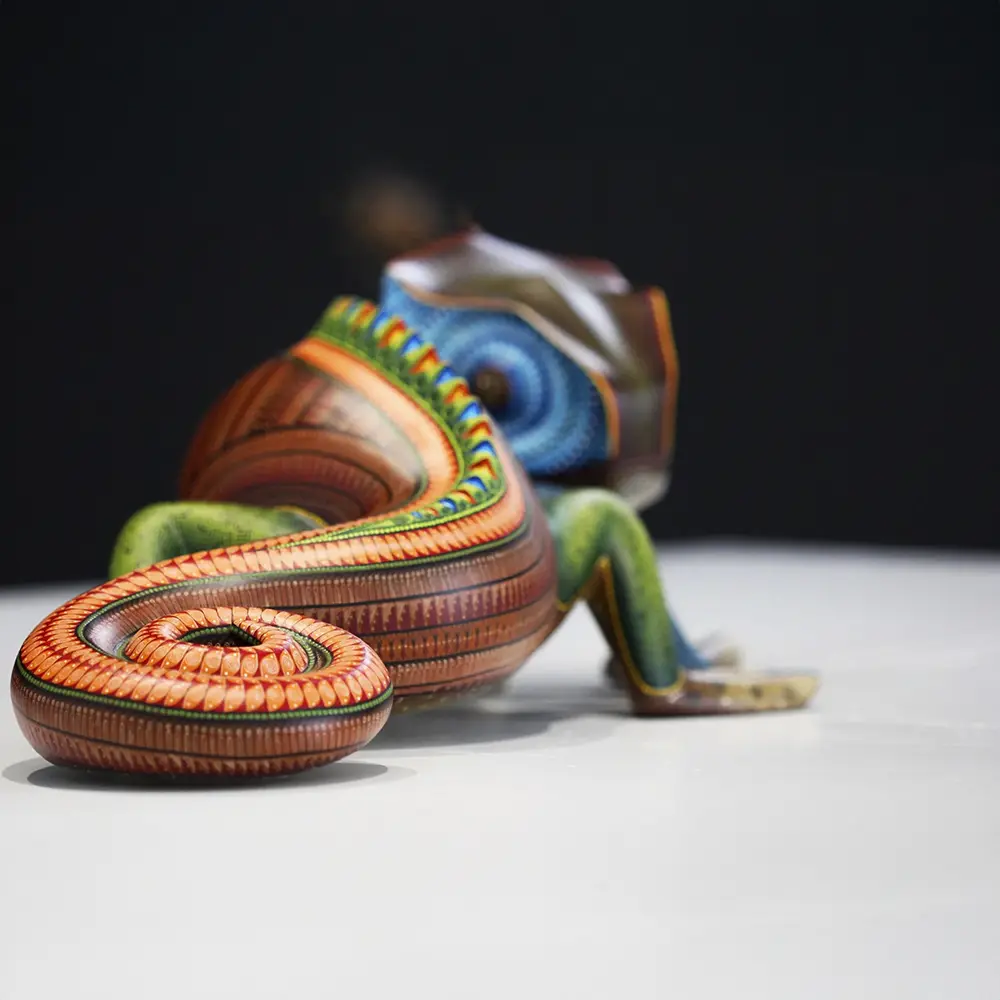 Painted Chameleon Wooden Sculpture, auhtentic mexican alebrije